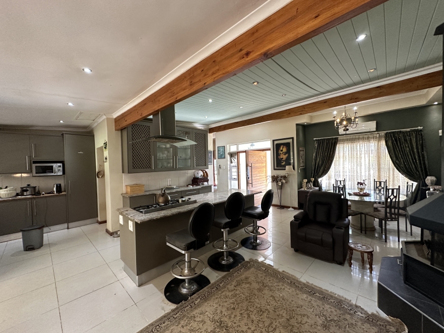 4 Bedroom Property for Sale in Barrydale Western Cape